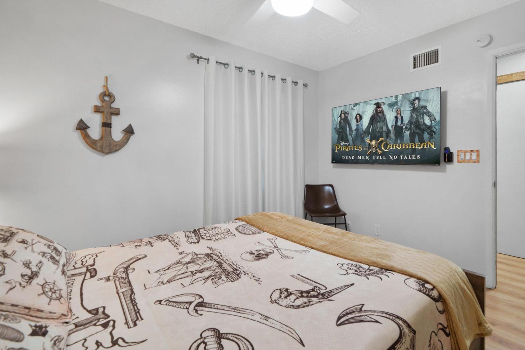 Pirate Cove: Heated Pool, Arcade, Play, More! Гарден-Гров Екстер'єр фото