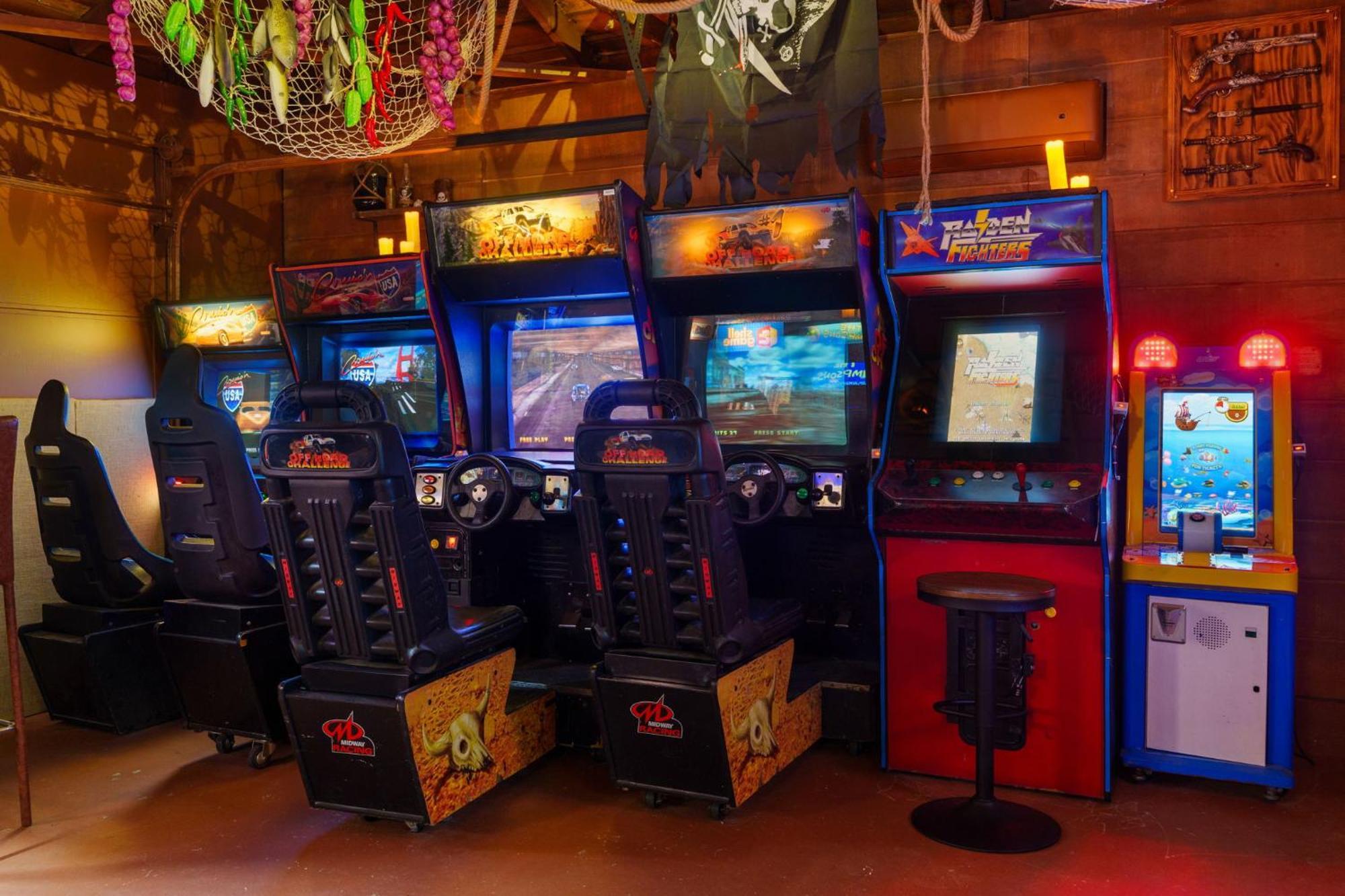 Pirate Cove: Heated Pool, Arcade, Play, More! Гарден-Гров Екстер'єр фото