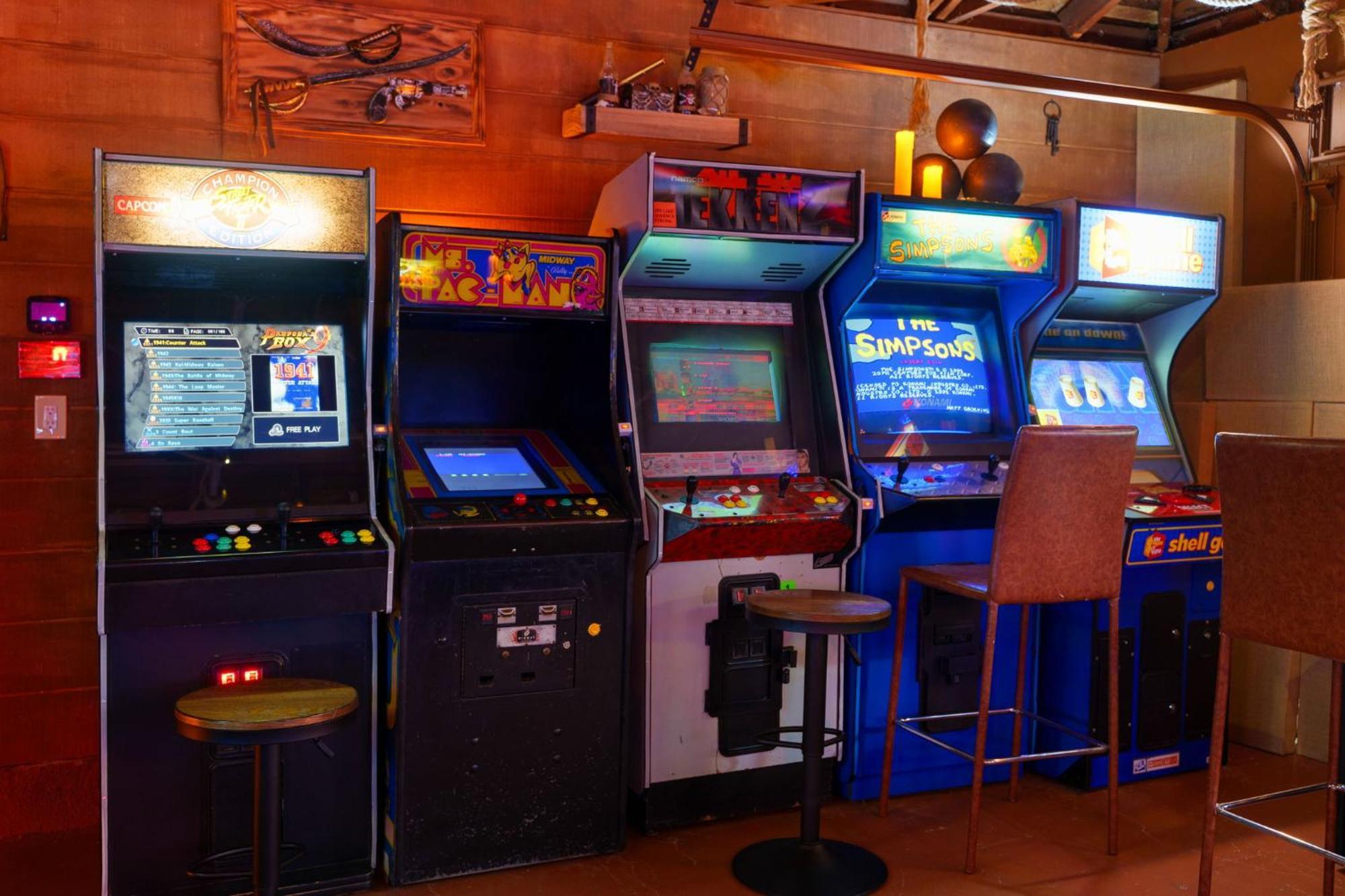 Pirate Cove: Heated Pool, Arcade, Play, More! Гарден-Гров Екстер'єр фото